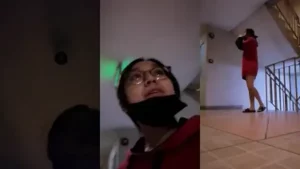 ABG Tiktok Viral Cantik Ekhib Di Lorong Apart