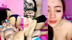 Monika Dan Bestie Live Telanjang Dada